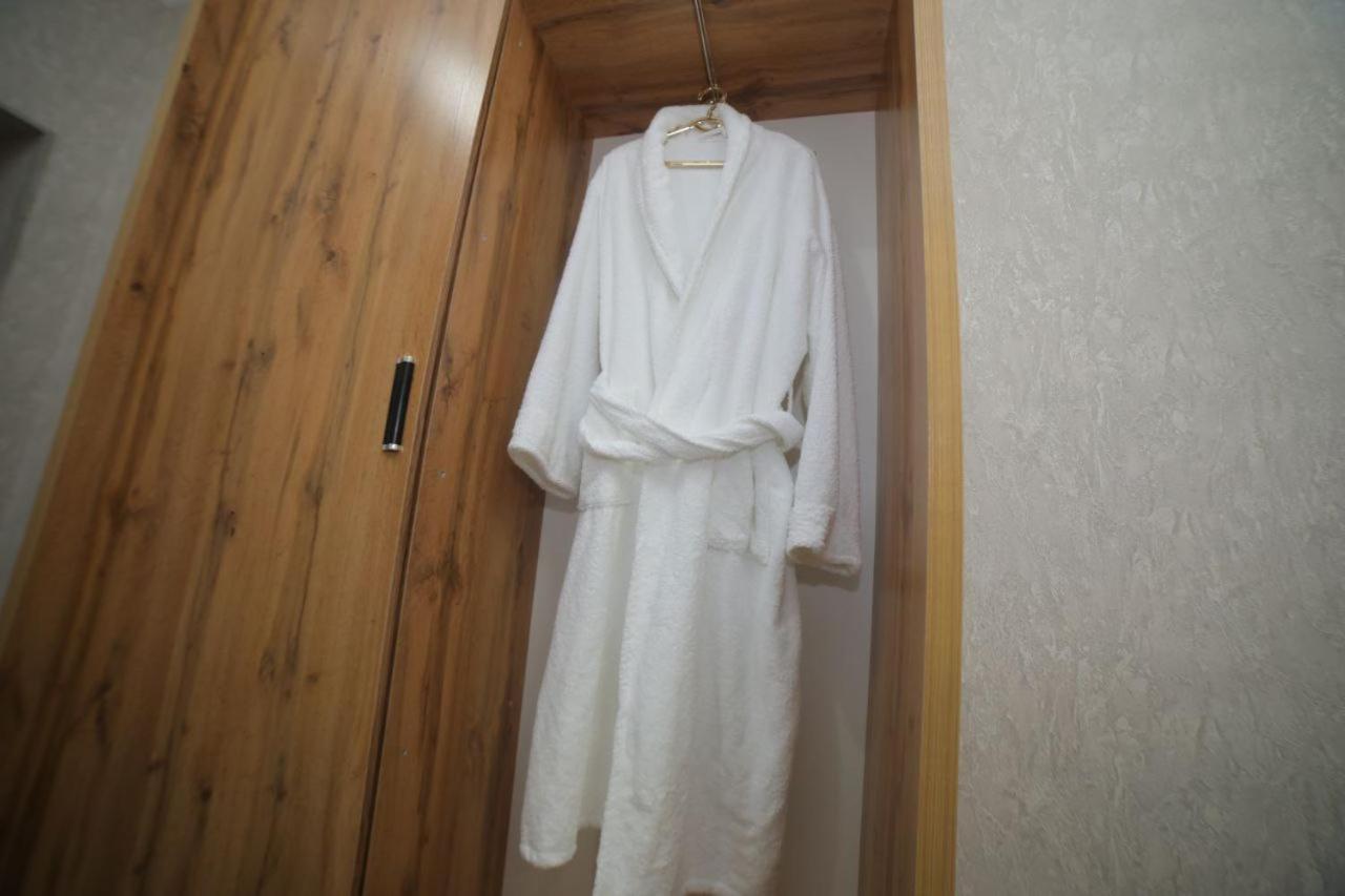Hotel Tinchlik Plaza Ürgenç Dış mekan fotoğraf