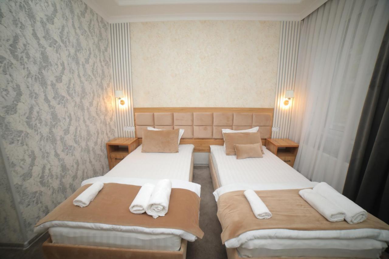 Hotel Tinchlik Plaza Ürgenç Dış mekan fotoğraf